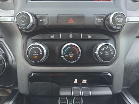 Used 2023 RAM 1500 Big Horn AWD/4WD image 25