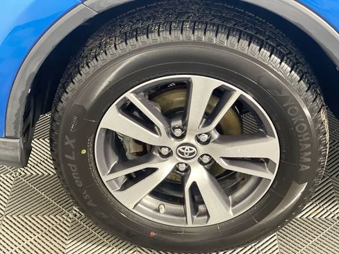 Used 2016 Toyota RAV4 XLE image 11