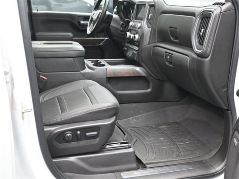 Used 2022 GMC Sierra 2500 Denali w/ Denali Ultimate Package image 11