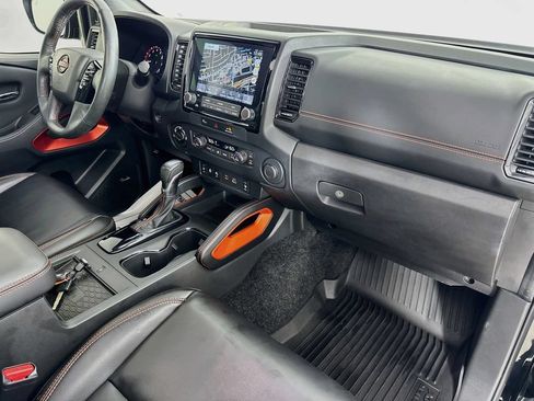 Used 2023 Nissan Frontier PRO-4X w/ Pro-4X Premium Package AWD/4WD image 39