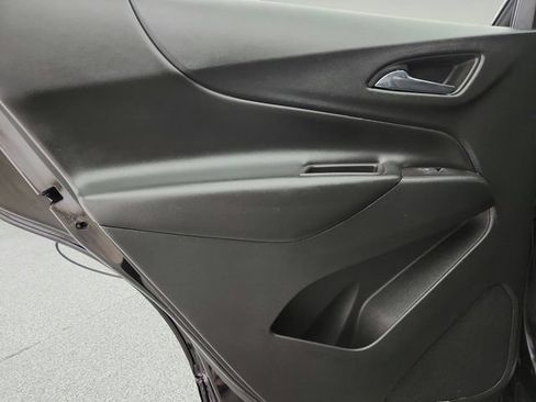 Used 2020 Chevrolet Equinox LT w/ LPO, Floor Liner Package FWD image 25