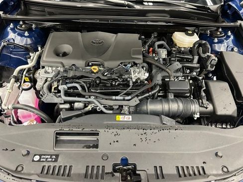 Used 2025 Toyota Camry SE image 37