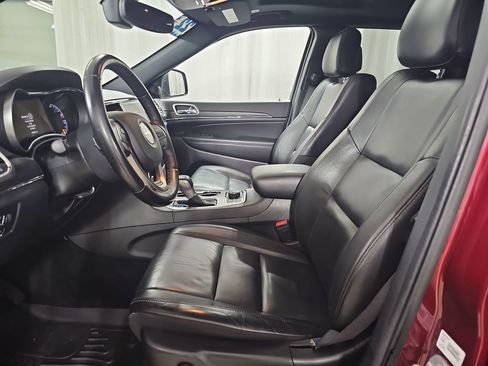 Used 2022 Jeep Grand Cherokee Limited AWD/4WD image 19