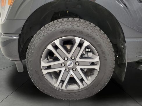 Used 2022 Ford F150 XL w/ STX Appearance Package AWD/4WD image 4