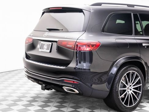 New 2026 Mercedes-Benz GLS 580 4MATIC image 34