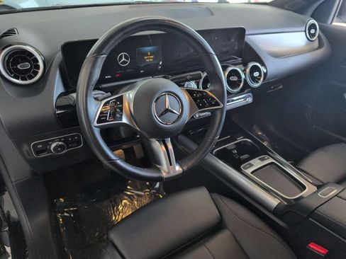 Used 2025 Mercedes-Benz GLA 250 image 15