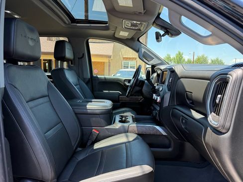 Used 2021 GMC Sierra 1500 Denali w/ Denali Ultimate Package AWD/4WD image 29