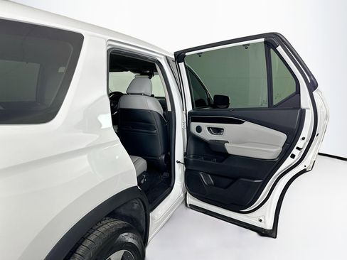 Used 2024 Honda Pilot EX-L image 31