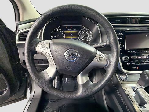 Used 2015 Nissan Murano S AWD/4WD image 14