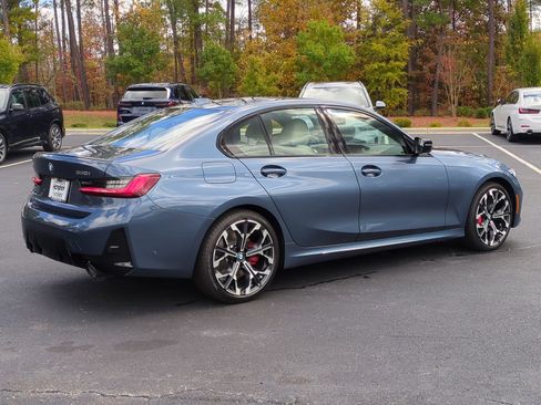 Used 2026 BMW 330i xDrive Sedan w/ M Sport Package AWD/4WD image 10