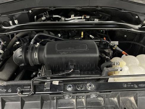 Used 2023 Ford Explorer Limited image 39