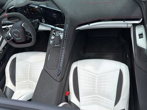 Used 2023 Chevrolet Corvette Stingray Premium Cpe RWD image 36