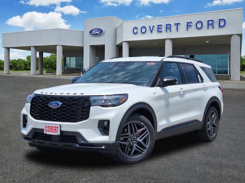 New 2026 Ford Explorer ST-Line w/ ST-Line Street Pack RWD image 1