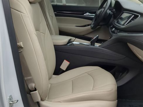 Used 2019 Buick Enclave Premium w/ Experience Buick Package image 30