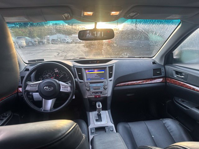 Used 2011 Subaru Outback 2.5i Limited AWD/4WD image 10
