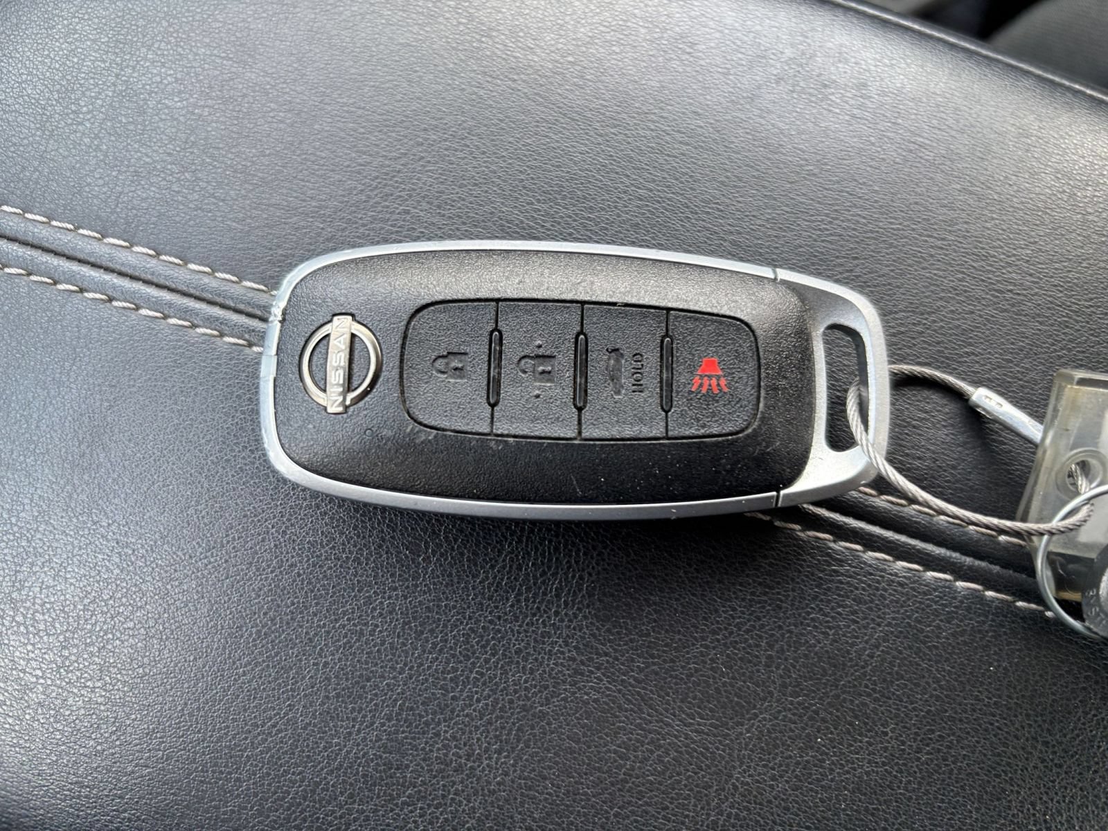 Used 2025 Nissan Sentra SV FWD image 20