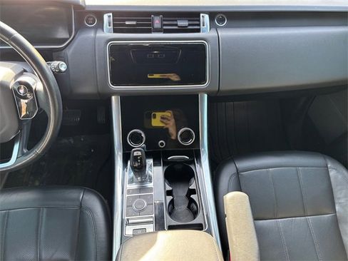 Used 2019 Land Rover Range Rover Sport HSE image 11