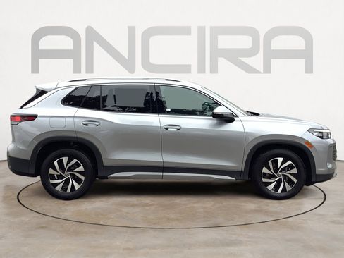 New 2026 Volkswagen Tiguan S image 9