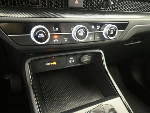 Certified 2025 Honda CR-V LX image 17