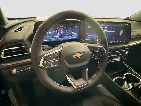 New 2026 Chevrolet Traverse LT w/ LPO, Floor Liner Package image 12