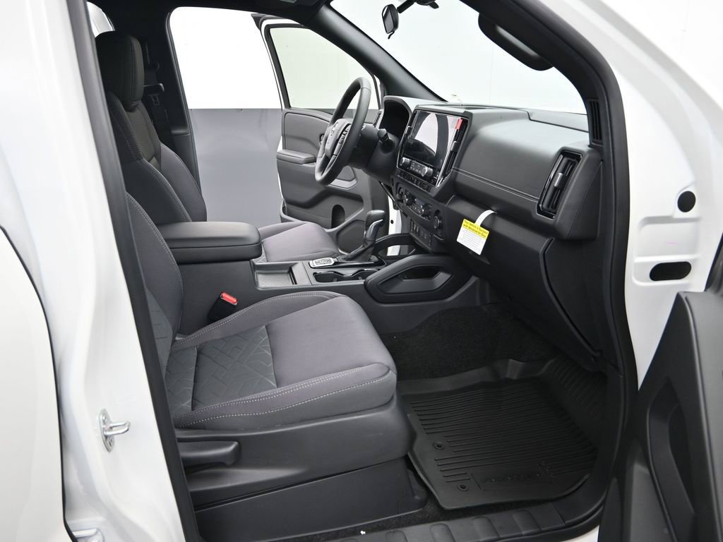 Certified 2026 Nissan Frontier SV w/ SV Convenience Package AWD/4WD image 18