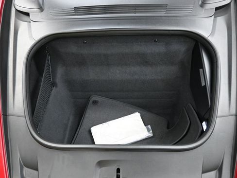 Used 2024 Porsche 911 Carrera 4S w/ Sport Package image 19