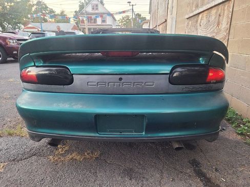 Used 1997 Chevrolet Camaro Z28 w/ Preferred Equipment Group 2 image 10