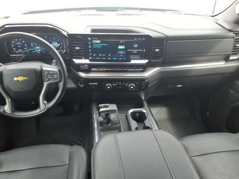 Used 2023 Chevrolet Silverado 1500 LTZ AWD/4WD image 10