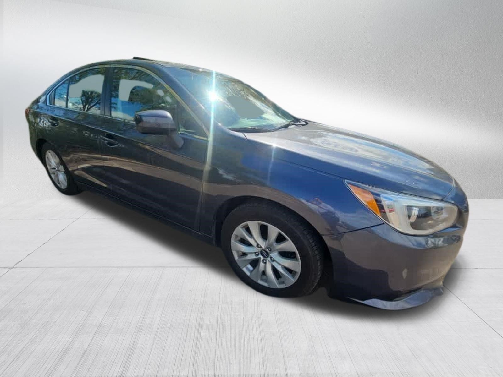 Used 2015 Subaru Legacy 2.5i Premium w/ Moonroof Package AWD/4WD image 3