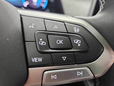 New 2026 Volkswagen Atlas Cross Sport SE image 15