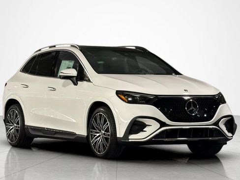 New 2027 Mercedes-Benz EQE 320 4MATIC SUV image 7