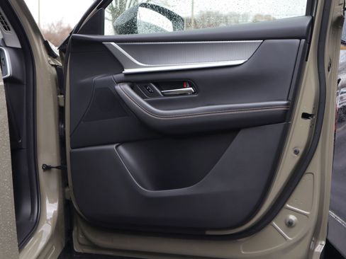 Certified 2025 MAZDA CX-70 3.3 Turbo w/ Preferred Package image 25