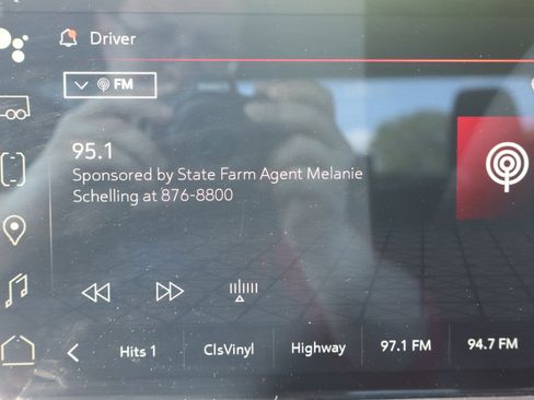 Used 2022 GMC Sierra 1500 Elevation w/ LPO, Elevation Black Package image 18