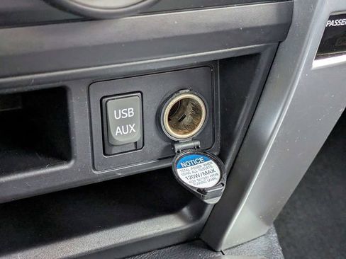 Used 2016 Toyota 4Runner SR5 Premium image 23