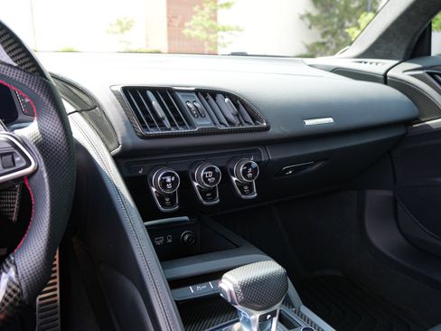 Used 2018 Audi R8 V10 plus AWD/4WD image 19