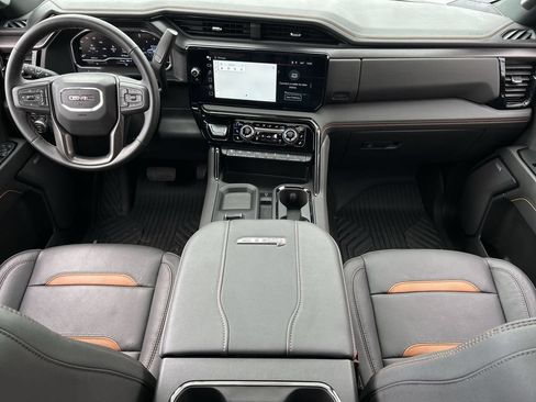 Used 2024 GMC Sierra 2500 AT4 w/ AT4 Premium Plus Package AWD/4WD image 21