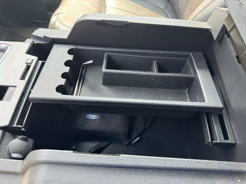 Used 2015 Ford F250 Lariat w/ Lariat Interior Package AWD/4WD image 43