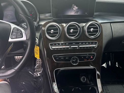 Used 2016 Mercedes-Benz Metris Passenger image 37