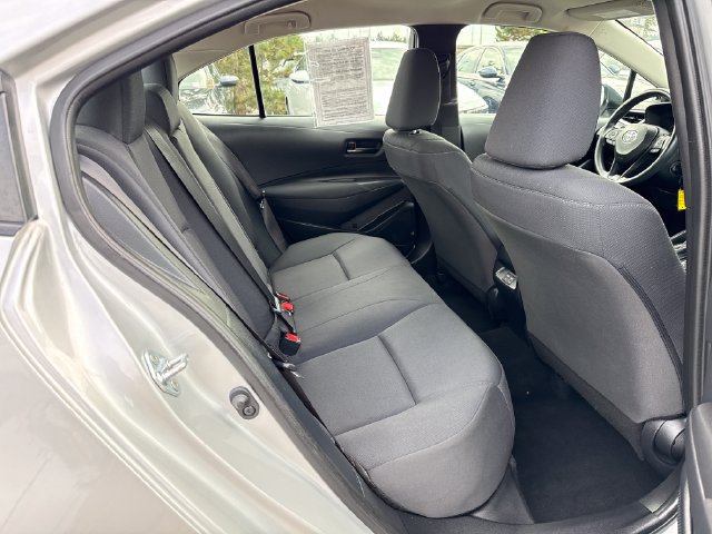 Used 2024 Toyota Corolla LE FWD image 10