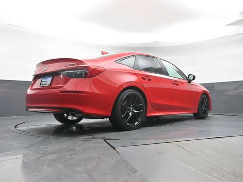 Used 2023 Honda Civic Sport image 31