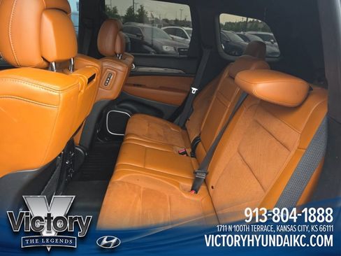 Used 2021 Jeep Grand Cherokee Trackhawk w/ Trailer Tow Group IV AWD/4WD image 21