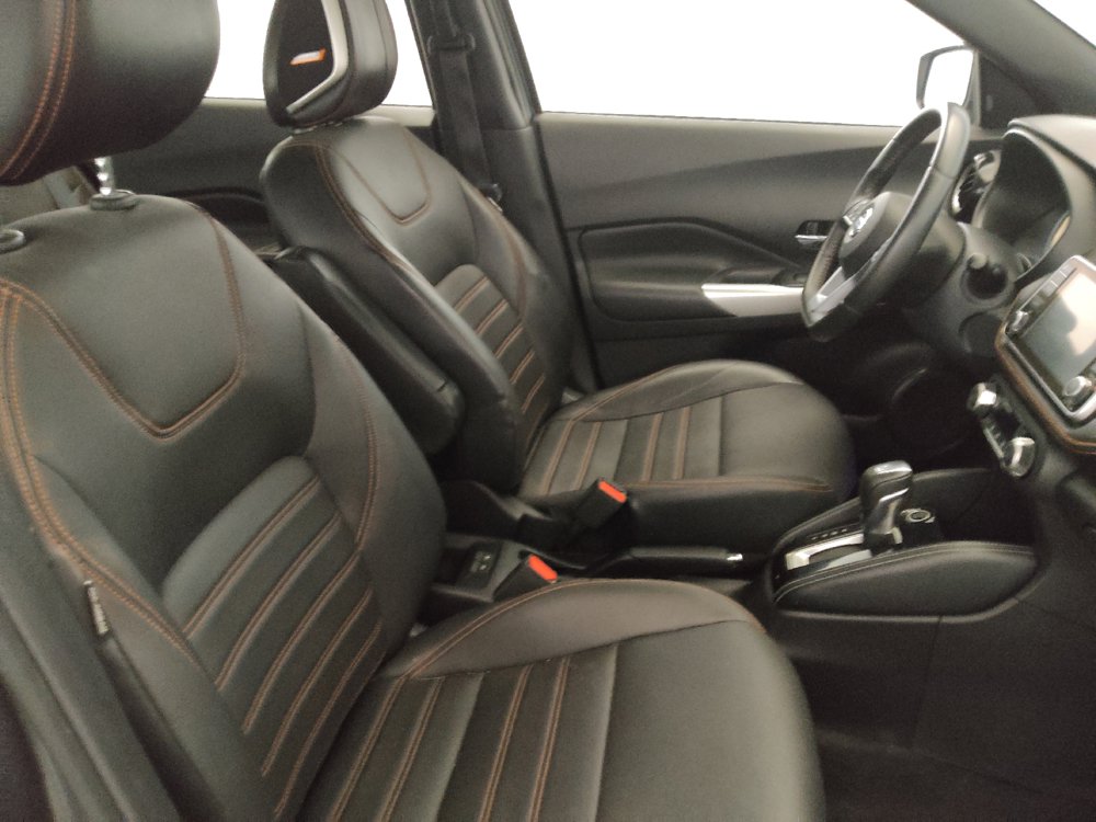 Used 2019 Nissan Kicks SR w/ SR Premium Package FWD image 21