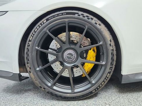 Used 2014 Porsche 911 GT3 image 13