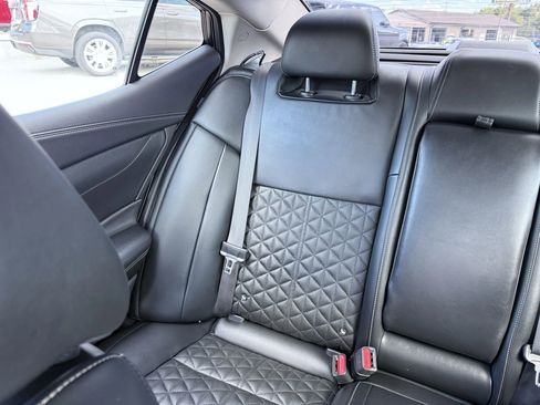 Used 2020 Nissan Maxima Platinum w/ Sport Mat Group image 23