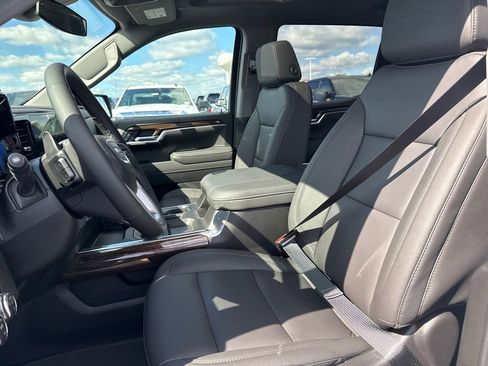 New 2026 GMC Sierra 1500 Elevation w/ Elevation Premium Package AWD/4WD image 18