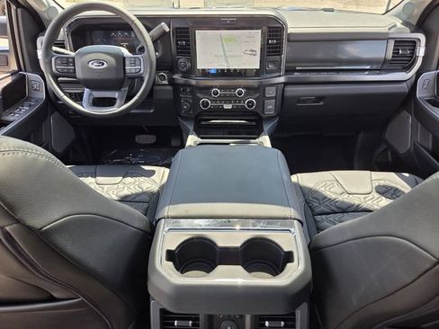 New 2026 Ford F250 Lariat w/ Black Appearance Package AWD/4WD image 15