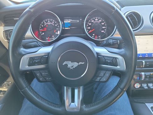 Used 2019 Ford Mustang GT Premium RWD image 21