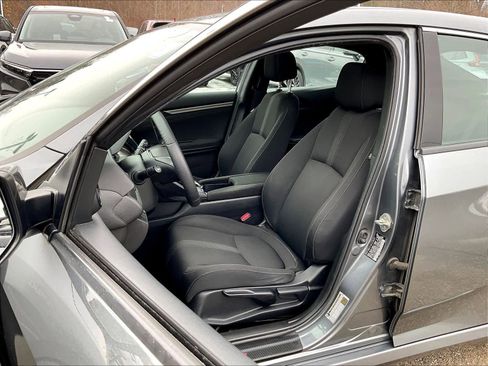 Certified 2018 Honda Civic EX image 10