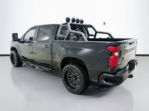 Used 2020 Chevrolet Silverado 1500 Custom w/ Custom Value Package RWD image 5