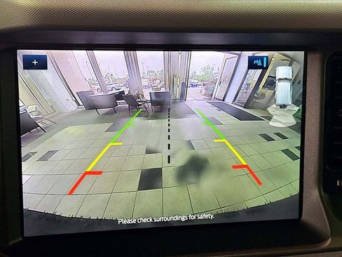 Used 2024 Ford Bronco Everglades image 28